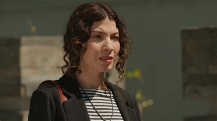 Alize Gördüm Net Worth