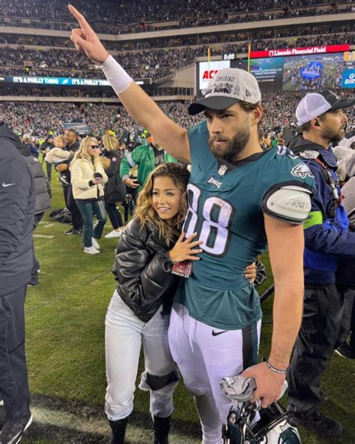 Dallas Goedert's Super Bowl Journey: Is His Girlfriend Cheering Him On in 2023? - SarkariResult