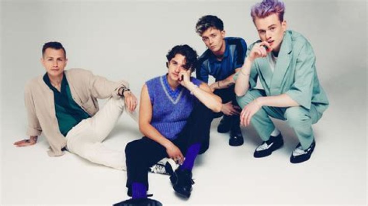Did The Vamps disband? Is Connor still in The Vamps? Why are they called The Vamps?