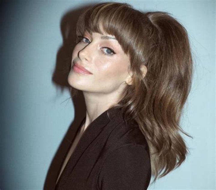 Efrat Dor Net Worth