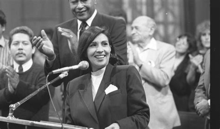 Gloria Molina