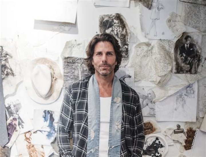 Greg Lauren