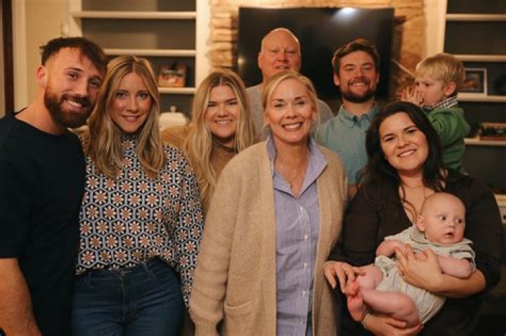 Inside Leanne Morgan Husband Chuck and Family Life