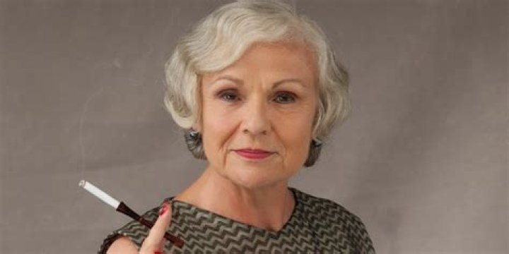 Julie Walters Net Worth