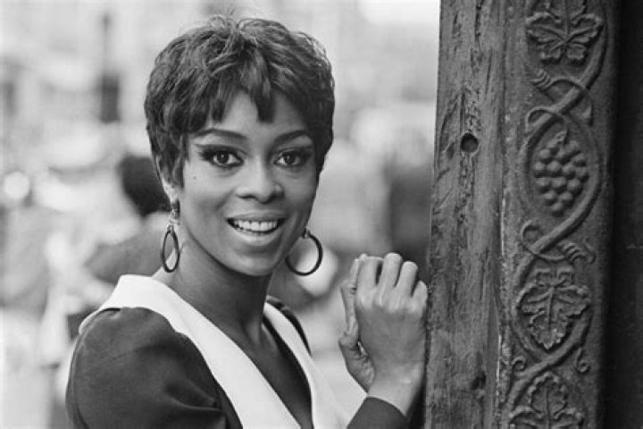 Lola Falana