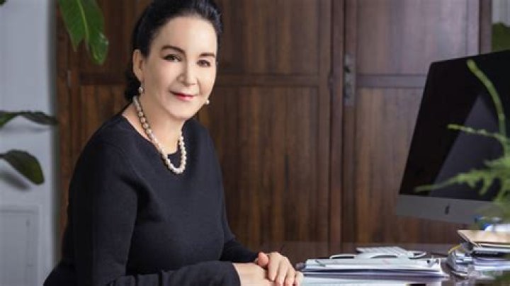 Mary Buffett Net Worth