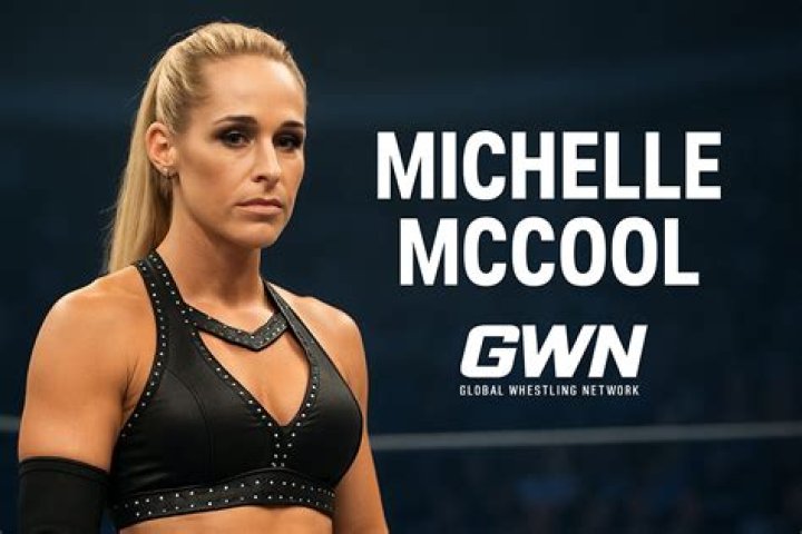 Michelle McCool Net Worth: Details About Height, Husband, Age, Daughter - SarkariResult