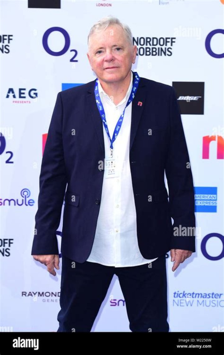 Peter Sumner Net Worth