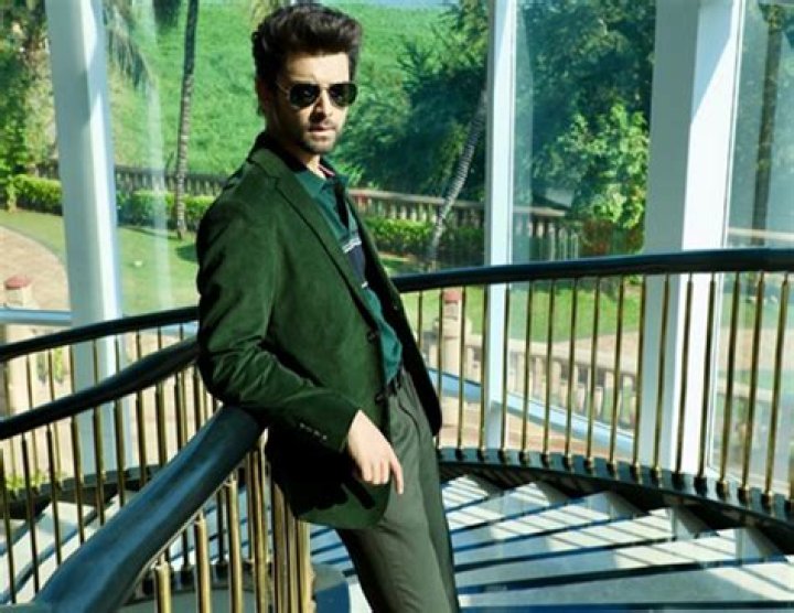 Samarth Jurel ? Bio, Net Worth, Age, Family, Religion, Salary, Income & Assets - SarkariResult