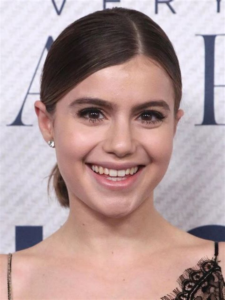 Sami Gayle Net Worth, Salary, Age. Is she Dating or Single? Her Measurements, Wiki, bio