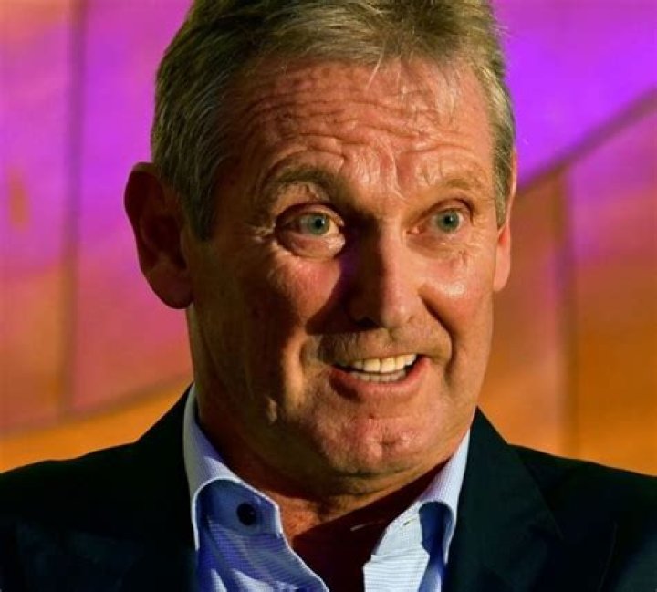 Sandy Bentley Net Worth