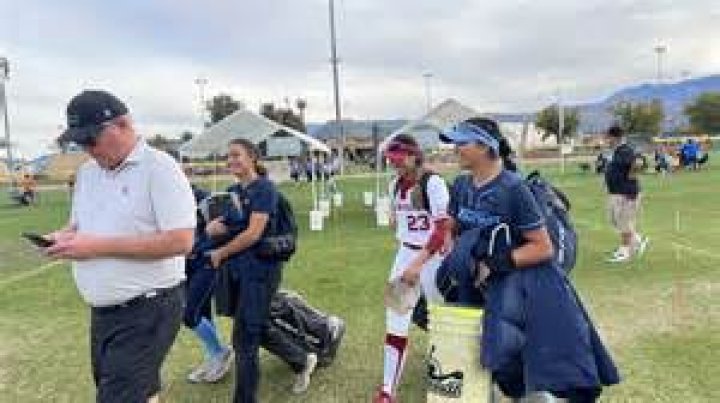 Softball: Meet Tiare Jennings Parents On Instagram, Family Details Of Oklahoma Sooners Player