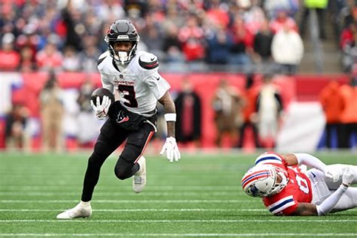 Tank Dell Injury Update: Houston Texans Wide Receiver Sustains Injury Against Denver Broncos - SarkariResult
