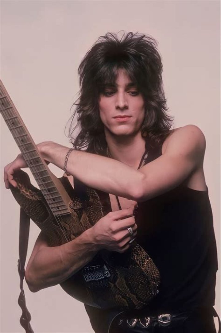 Warren Demartini