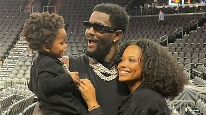 Who Are Deandre Ayton Parents? Meet His Father Alvin Ayton And Mother Andrea Ayton