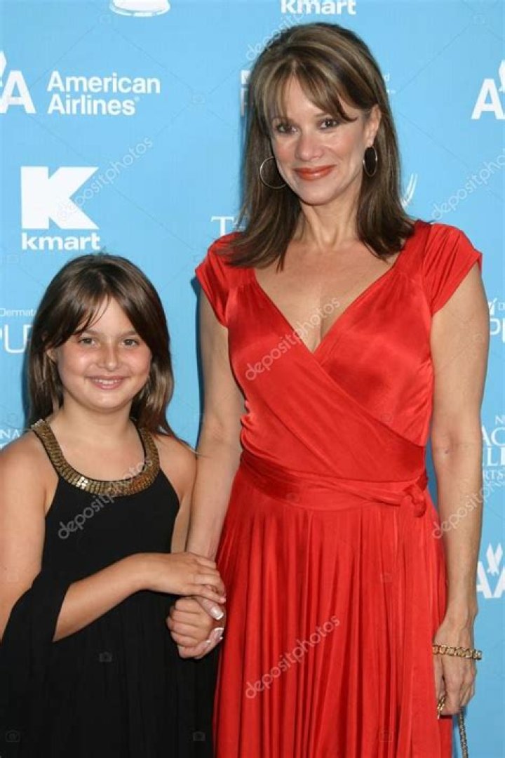 Who Is Nancy Lee Grahn Daughter? Know Her Boyfriend, Husband, Net worth, Age, Bio