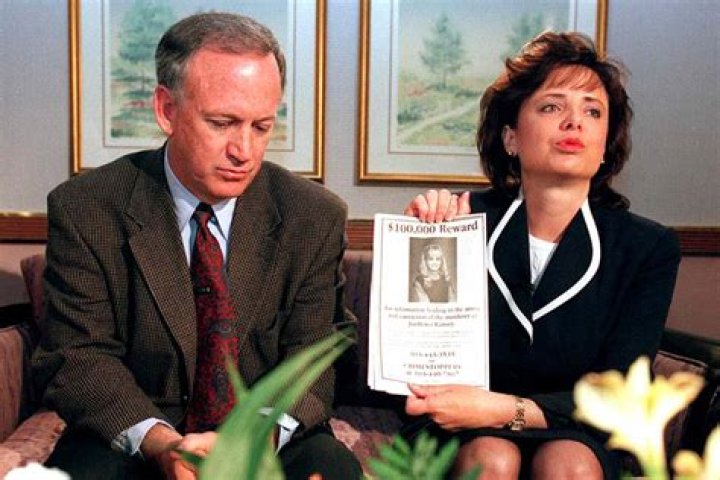 Who Is Patsy Clairmont’s Husband Les? Author’s Married Life In A Frame!